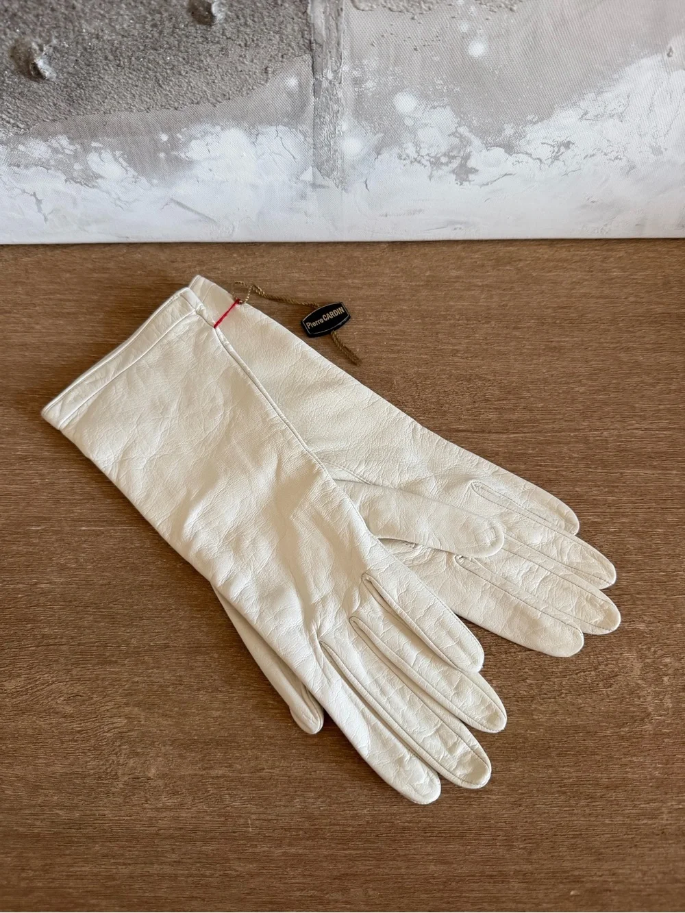 Vintage Pierre Cardin Ivory Leather Women's Gloves